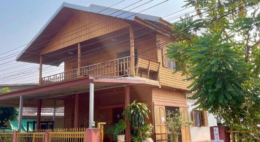 Le Moon Hotel Chiang Khan Eksteriør billede